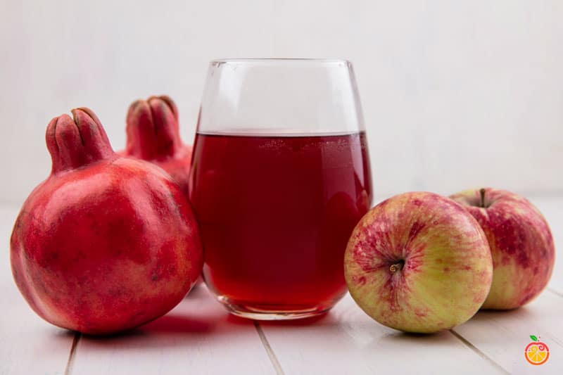 Apple and Pomegranate Mixed Juice