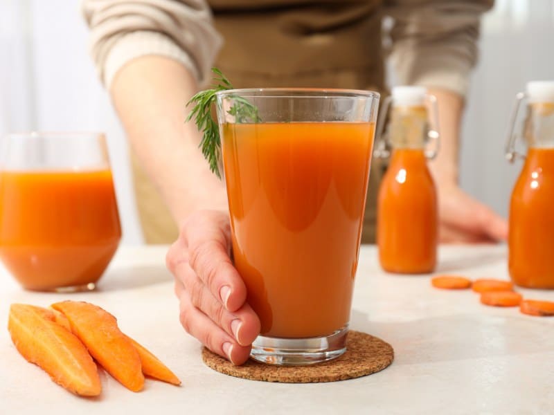 Improving Digestion - carrot and ginger juice